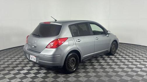 2012 Nissan Versa 1.8 S