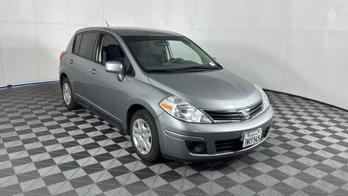 2012 Nissan Versa 1.8 S