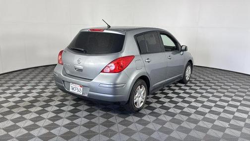 2012 Nissan Versa 1.8 S