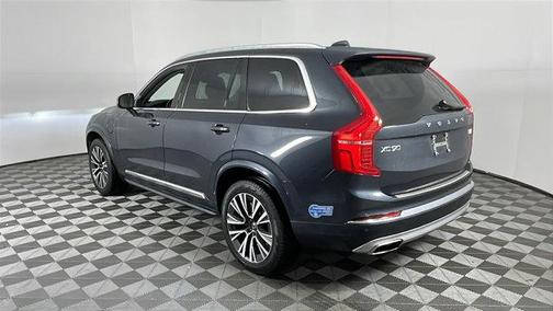 2021 Volvo XC90 Recharge Plug-In Hybrid T8 Inscription Expression 7 Passenger