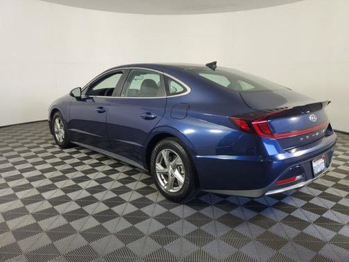 2021 Hyundai SONATA SE