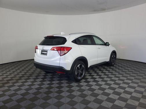 2018 Honda HR-V EX-L w/Navigation