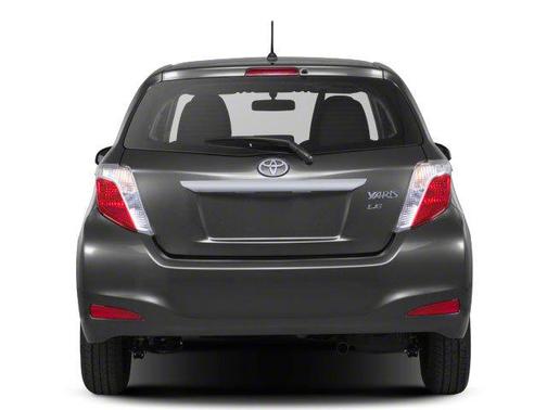 Classic Silver Metallic 2013 Toyota Yaris LE