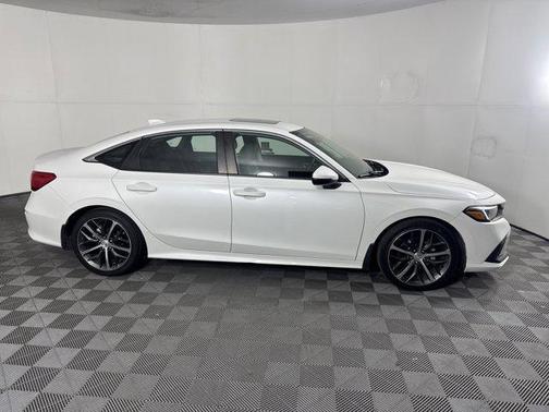 2023 Honda Civic Touring