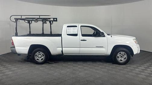 2013 Toyota Tacoma Base
