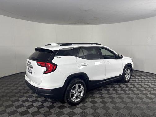 Summit White 2020 GMC Terrain SLE