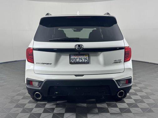2022 Honda Passport AWD Elite
