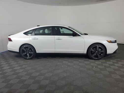 Platinum White Pearl 2026 Honda Accord Hybrid Sport