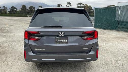 2025 Honda Odyssey Touring