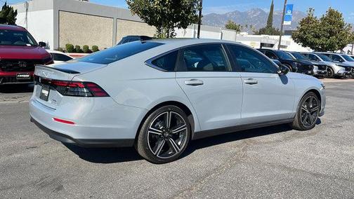 2025 Honda Accord Hybrid Base