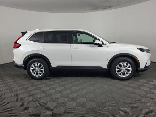 2026 Honda CR-V LX AWD