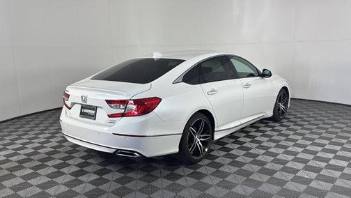 2022 Honda Accord Touring 2.0T
