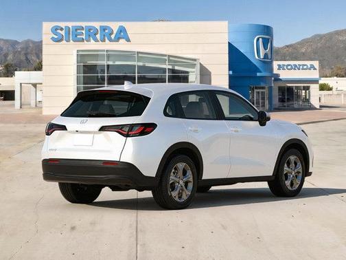 Platinum White Pearl 2026 Honda HR-V LX