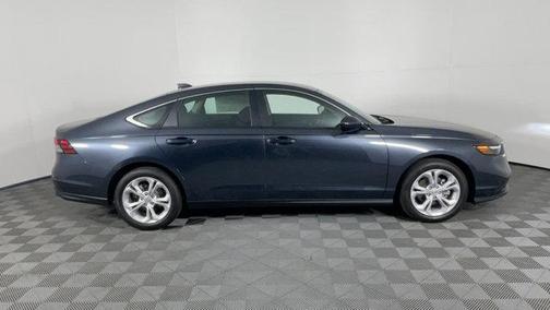 2025 Honda Accord LX 1.5T