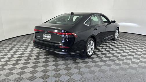 2025 Honda Accord LX 1.5T