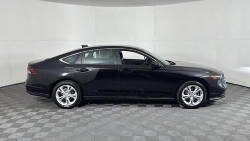 2025 Honda Accord LX 1.5T