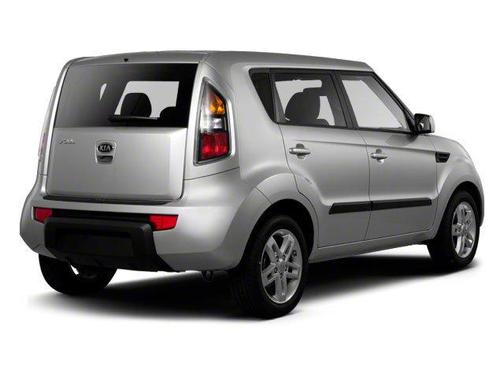 Alien 2010 Kia Soul +