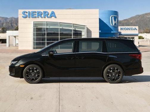 Crystal Black Pearl 2026 Honda Odyssey Sport-L