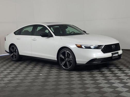 Platinum White Pearl 2026 Honda Accord Hybrid Sport