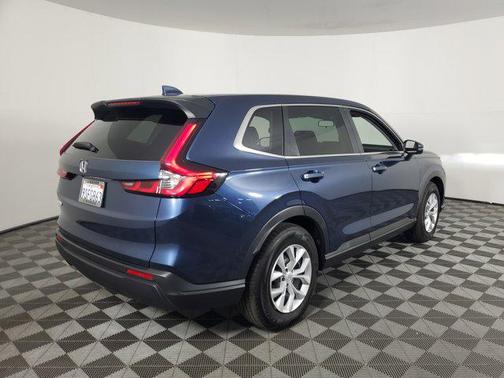 2025 Honda CR-V LX 2WD