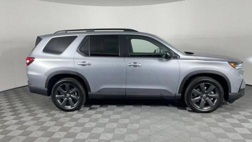 2025 Honda Pilot Sport