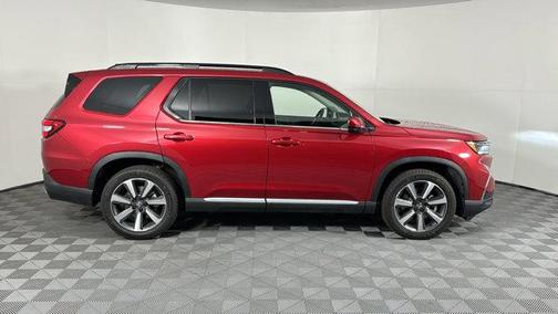 2023 Honda Pilot Touring 8-Passenger