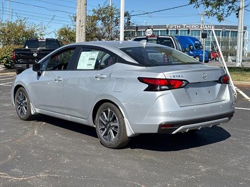 2025 Nissan Versa 1.6 SV