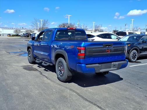 2025 Nissan Frontier PRO-4X