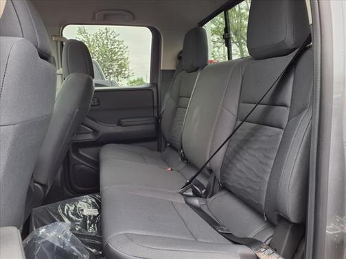 2025 Nissan Frontier S