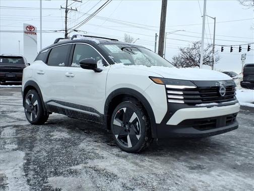 2026 Nissan Kicks SR