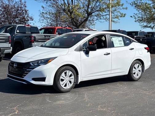 2025 Nissan Versa 1.6 S