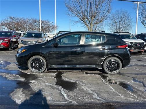 2025 Nissan Leaf SV PLUS