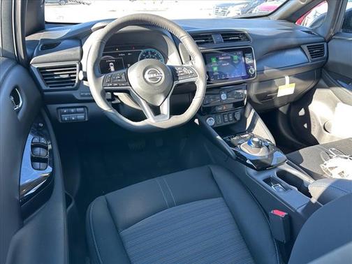 2025 Nissan Leaf SV PLUS