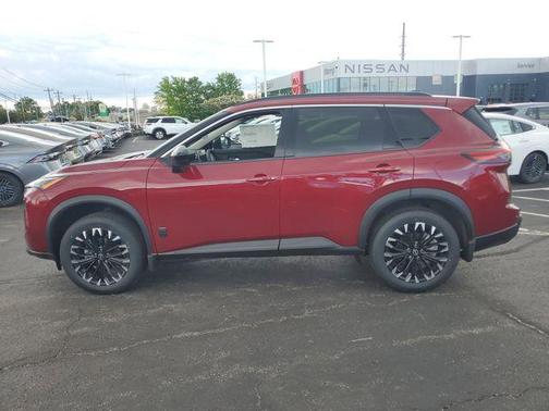 Scarlet Ember Tintcoat 2026 Nissan Rogue Dark Armor