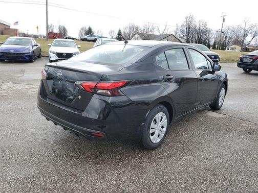 2025 Nissan Versa 1.6 S