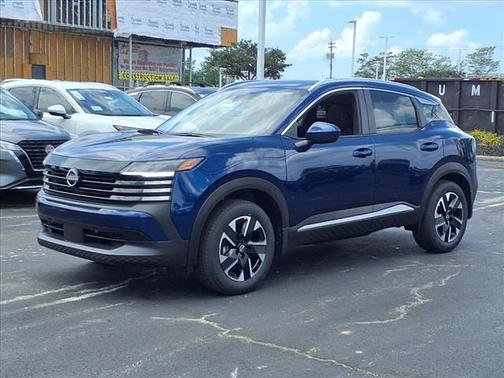 2025 Nissan Kicks SV