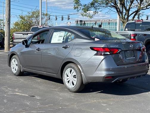 2025 Nissan Versa 1.6 S