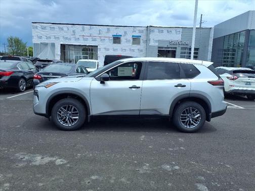 2025 Nissan Rogue S