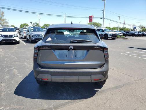 Gun Metallic 2026 Nissan Kicks S