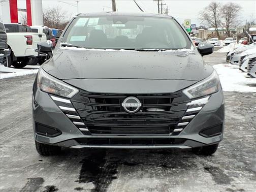 2025 Nissan Versa 1.6 SV