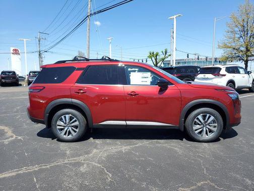 Scarlet Ember Tintcoat 2026 Nissan Pathfinder SL