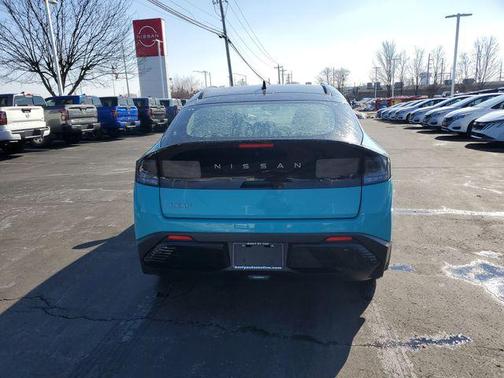 2026 Nissan Leaf PLATINUM+