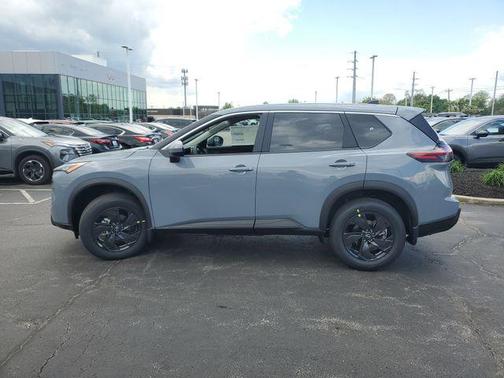 Boulder Gray Pearl 2026 Nissan Rogue SV