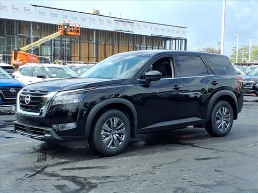 2025 Nissan Pathfinder S 4WD