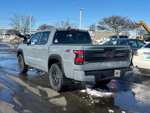 2025 Nissan Frontier PRO-4X