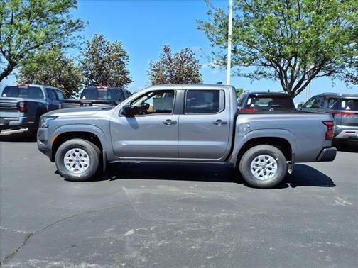 2025 Nissan Frontier S