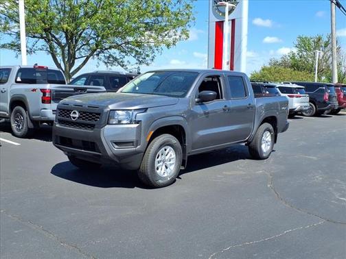 2025 Nissan Frontier S