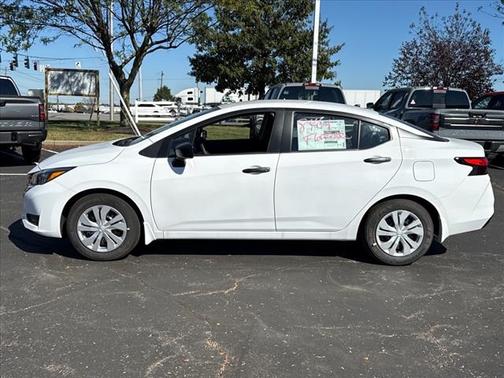 2025 Nissan Versa 1.6 S