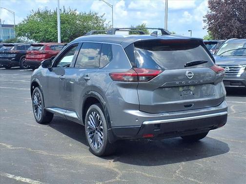 2025 Nissan Rogue Platinum