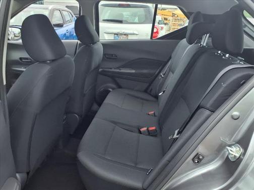 2025 Nissan Kicks S
